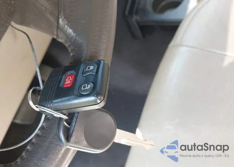 2009 Ford F-150 Fx4/King Ranch/Lariat/Platinum/Xl/Xlt from USA, damaged, VIN 1FTPW14V69FA03911